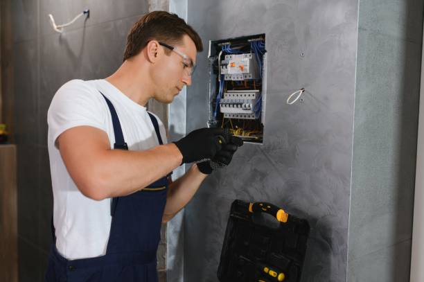  Oak Ridge North, TX Electrician Pros