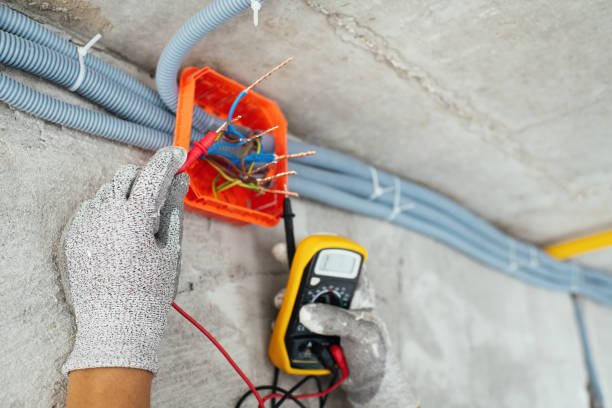 Best Electrical Outlet Repair  in Oak Ridge North, TX